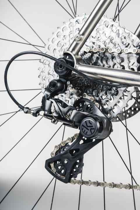 The special gravel component group from Campagnolo, the Ekar with 13 gears