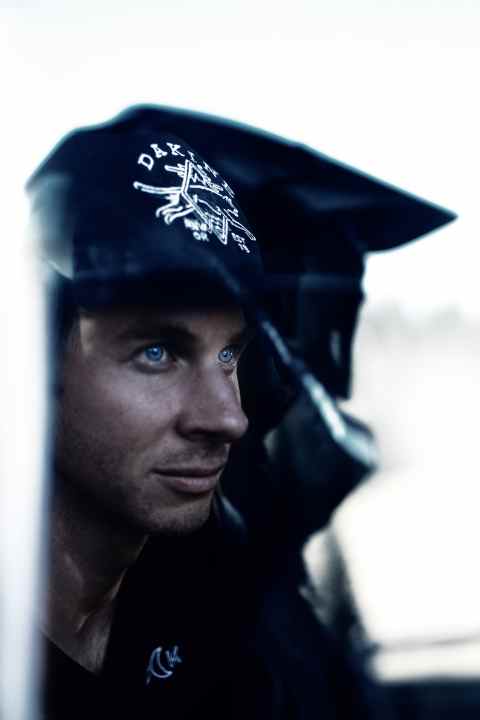 Blue eyes and courage for 10: Vincent Tupin.