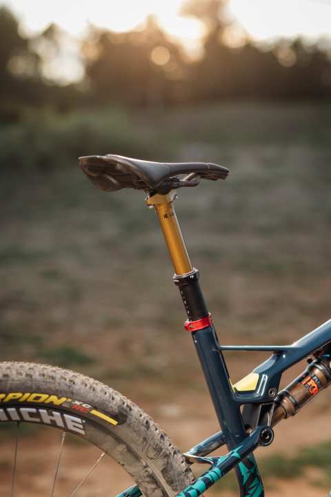 Das neue Urta Max kommt serienmäßig mit Variostütze.