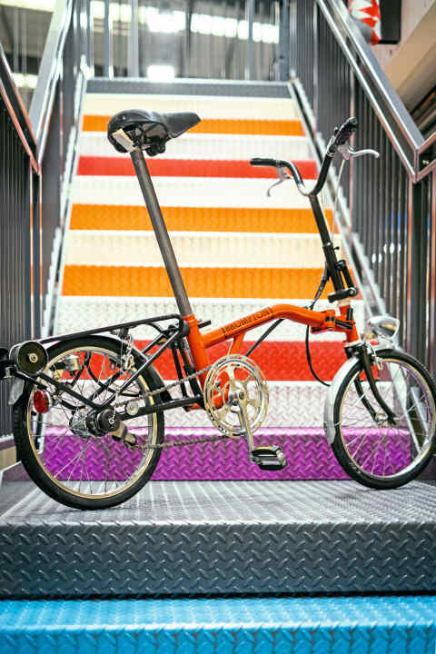 Schon das Ur-Brompton aus den frühen 1980er Jahren hatte die typische Silhouette.