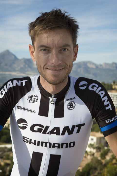   105 Dries Devenyns, Belgium, born 22.7.1983, height: 1.77 m, weight: 66 kg, professional since 2007, 3 Tour participations 