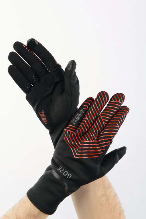 Gore Wear C3 Infinium Stretch Mid Gloves