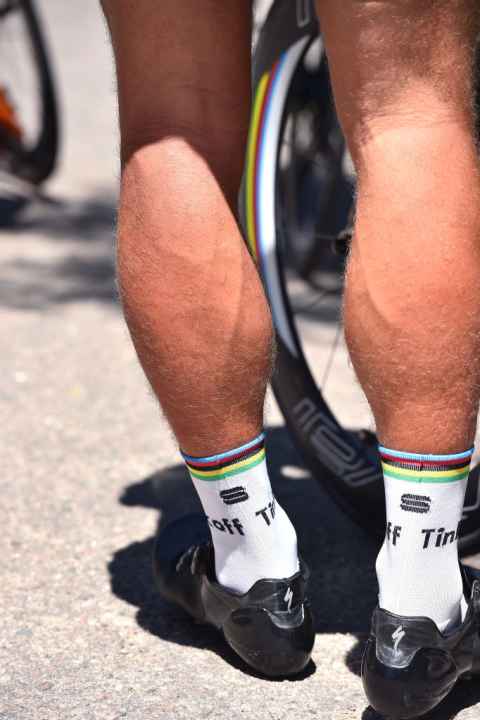   Auch Peter Sagan macht Fehler: Seine Beinhaare rauben kostbare Zeit!