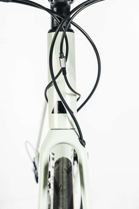 Es lassen sich sogar bis zu 35 Milli­meter breite Reifen ­montieren.