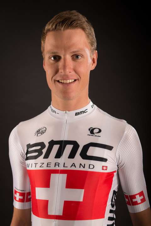   146e Michael Schär, Suisse, né le 29.9.1986, taille : 1,98 m, poids : 77 kg, professionnel depuis 2006, 3 participations au Tour 