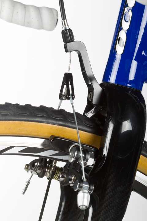   Abgeknickt: Der Bremszuggegenhalter bei OCCP erwies sich als zu fragil