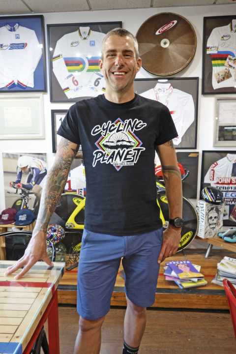 David Muntaner, Ex-Weltmeister und Rad-Café-Besitzer