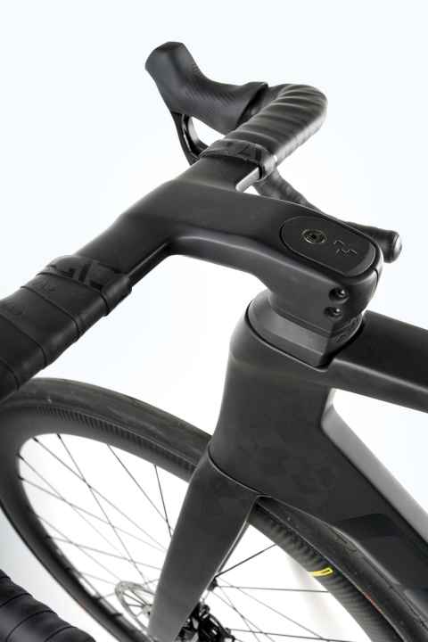 Ein vollintegriertes Cockpit ohne Verstellmöglichkeit