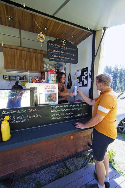 Signe de la pause - Le Bistro Pila-Brettmühl propose des rafraîchissements