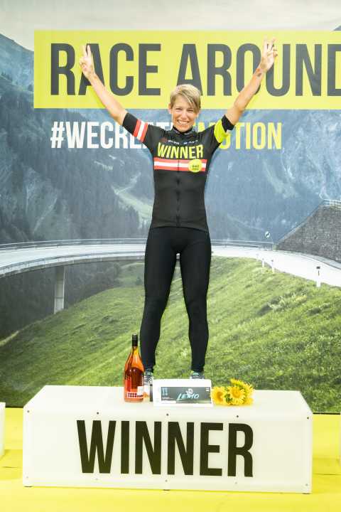 Race Around Austria 1500: Winner Lilian Kuster
