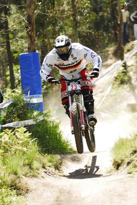   At the World Cup in Vigo in 2006, she finished in tenth place.