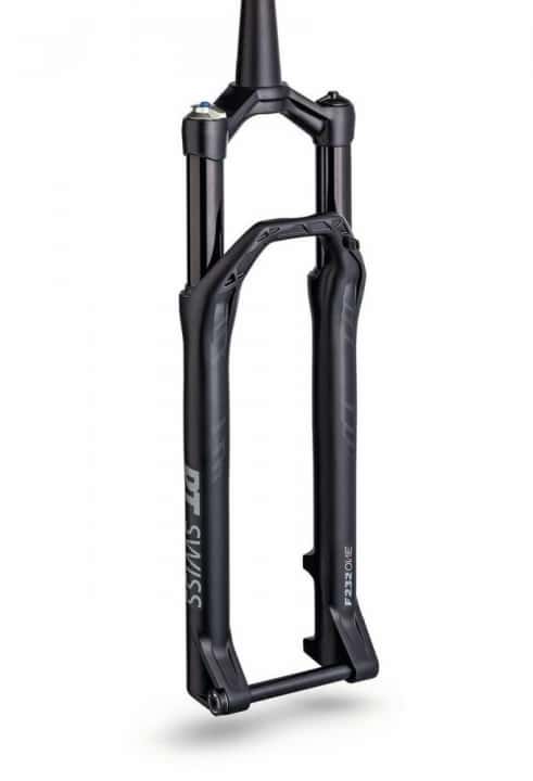   Die neue DT Swiss F 232 One bietet 100 bis 120 Millimeter Federweg. Die ersten BIKE-Labormessungen bescheinigen der neuen Gabel eine erstklassige Steifigkeit.