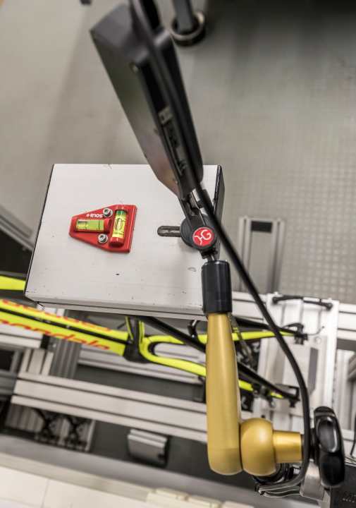 Mit dem TOUR-Komfortprüfstand lässt sich der Rahmenkomfort von Rennrädern messen und bewerten.