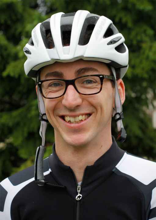  Jonathan Schäfer (29): Rides bikes since 2006; weight/height 72 kg/1.85 m; rider type marathon/tour; favourite terrain Bernese Oberland