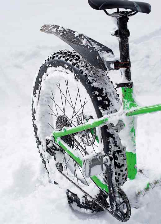 Auch die Minimal-Technik erreicht ihre Grenze. Wenn die Schaltung des Trek Farley einfriert, wird es auch beim Fatbike zäh.