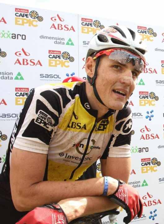   Jaroslav Kulhavy usually always rides with a nose plaster during races.