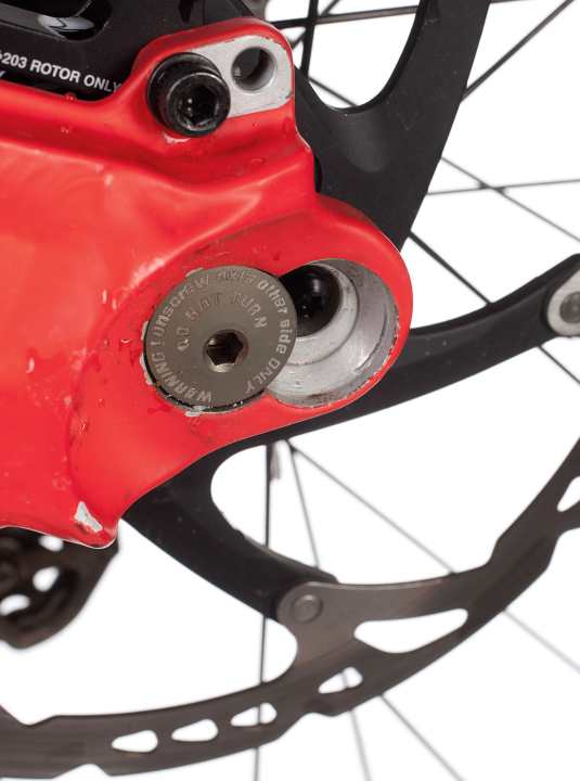   Verstell-Orgie: Beim Scott kann man viel verstellen und die unterschiedlichsten Kombinationen ausprobieren. Uns hat die kurze Einstellung des Hinterbaus gefallen, selbst Fischi wollte kurz.