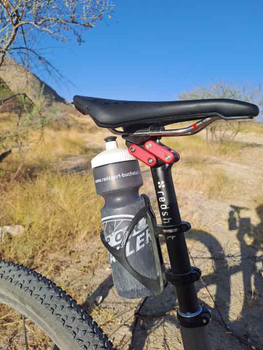 Verstellbarer Sitzwinkel für eine optimale Aero-Position: Die Vorteile der Redshift-Stütze konnte Karl-Heinz Leidel beim Desert Dash voll ausspielen.