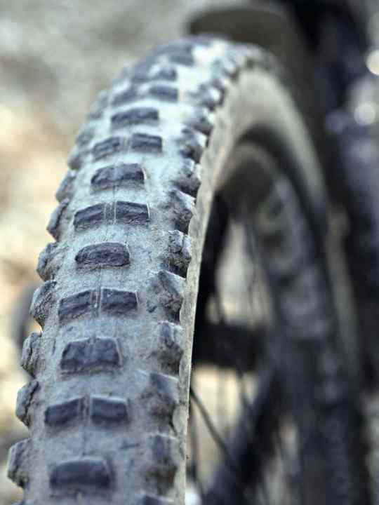   Maxxis Minion DHR II 3C Maxxgrip DH tyres