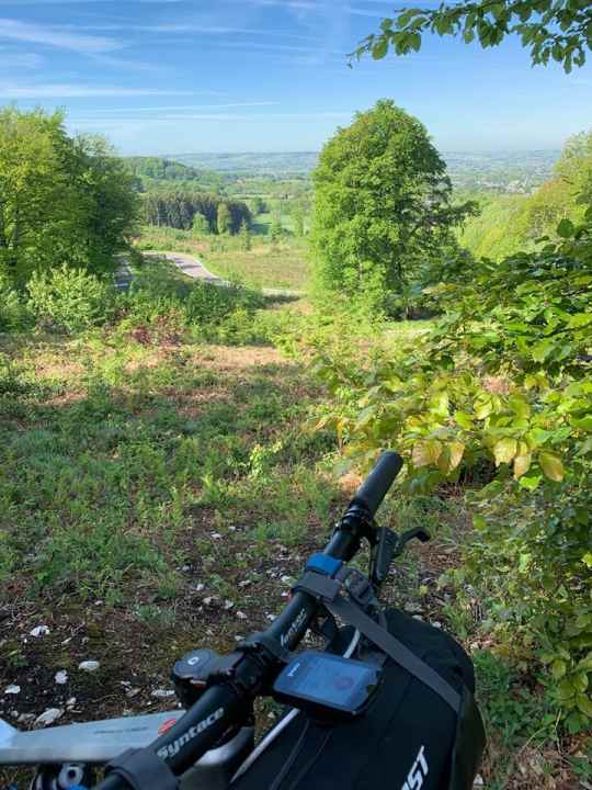 Der Blick vom Dreiländereck nach Belgien.
