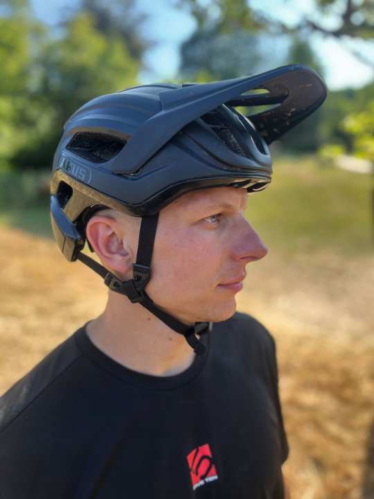 Helmet Abus Cliffhanger