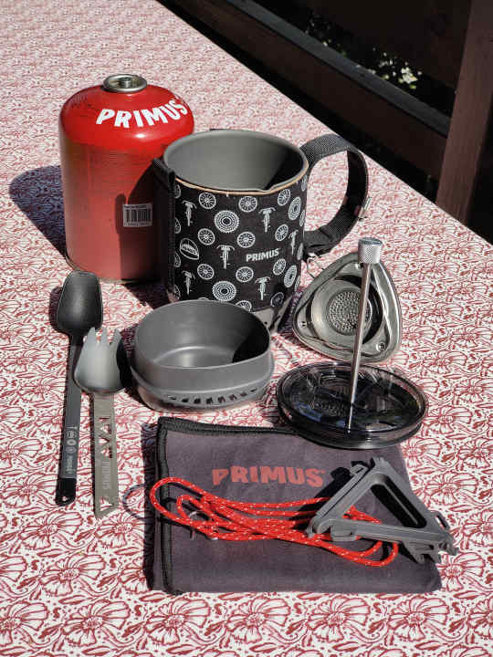 The large cutlery: The Primus camping cutlery weighs 537 grams (without gas cartridge).