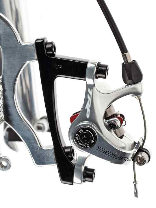 Mechanical disc brake with Bowden cable