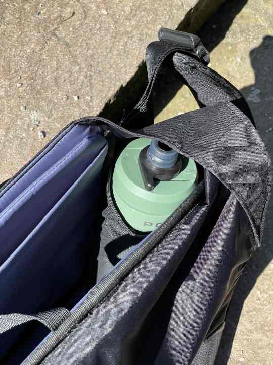 The water bottle also has its own mesh holder in the main compartment.
