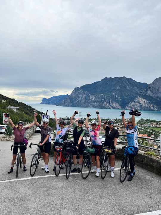 Die Freude ist groß! Das war bei der Ladies-Transalp im vergangenen Jahr