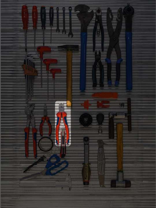 A sharp side cutter not only snips cables, but also Bowden cables.