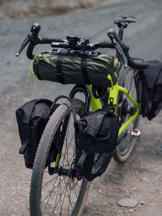 Pack mule on two wheels: Bikepacking bikes can be equipped for travelling by bike with mounts for pannier racks and the like.
