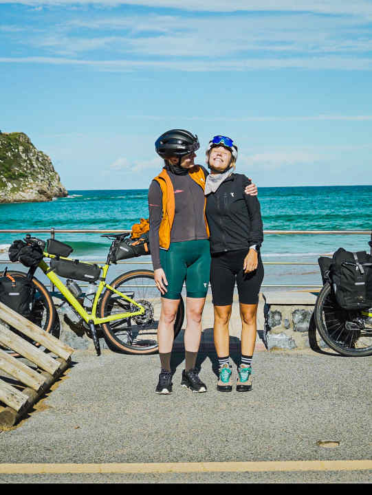 Wiebke Lühmann Hannah Rapp Bikepacking tour Atlantic coast