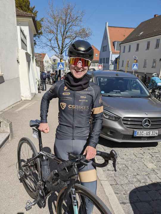 Larissa Stupnicki (CS Bikes Roadteam)