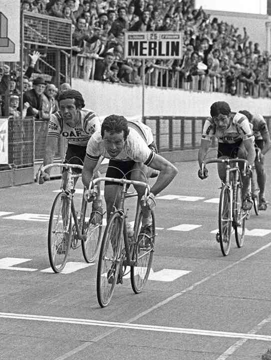Mission accomplished: Bernard Hinault hated Paris-Roubaix - but with his victory in 1981 he fulfilled the expectations placed in him.