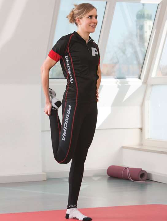 Stretching for cyclists - front thigh