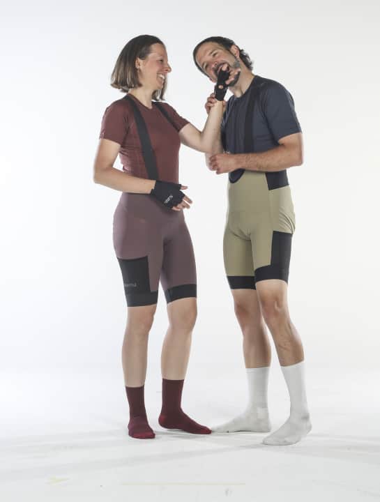 The classic leg cuffs are no longer quite up to date and are always noticeable when pedalling