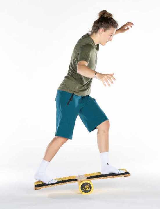 If the wobble exercise with parallel feet works, it's time for a new challenge.