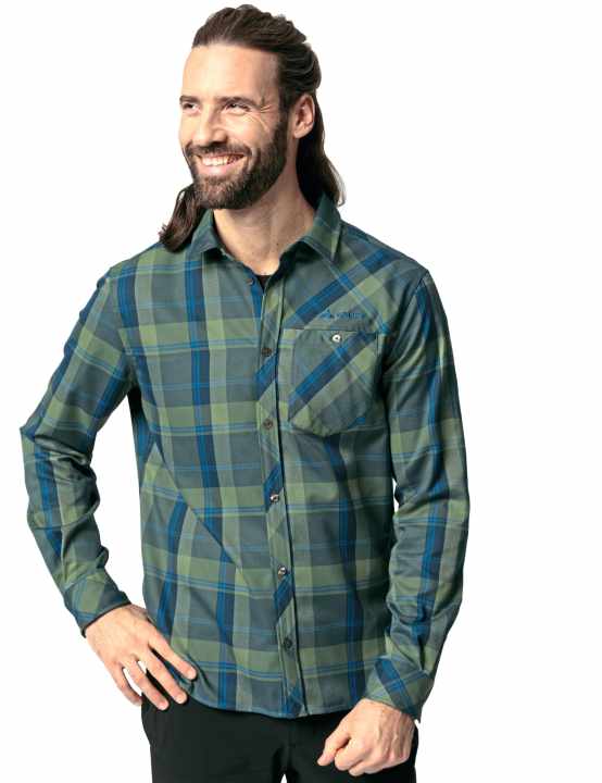 The Vaude Neshan IV cycling shirt can also be worn off the saddle