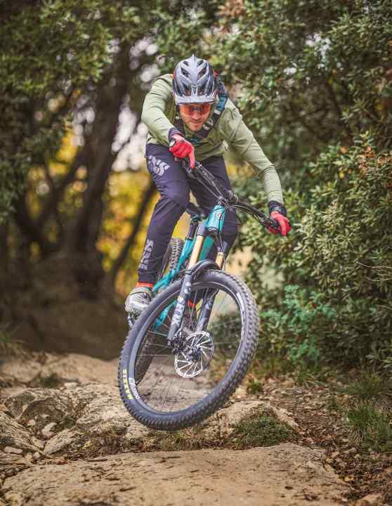 On paper, the Yeti SB160 keeps a low profile - modern, but by no means extreme. But off-road, the newcomer is beyond reproach.