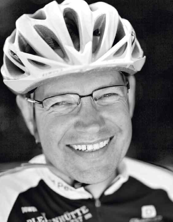  Rider: Hans-Peter Ettenberger, BIKE-Laborleiter; Fährt Bike seit 1991; Gewicht/Größe 73 kg/1,67 m; Fahrertyp Marathon/Tour; Lieblingsrevier Gardasee/Isar-Trails
