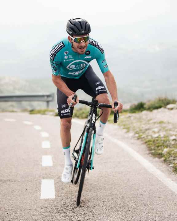   Victor Koretzky (27) fuhr vergangenes Jahr mit WM-Bronze und zwei Worldcup-Siegen die beste Saison seiner MTB-Karriere. Für 2022 wechselt er auf die Straße.