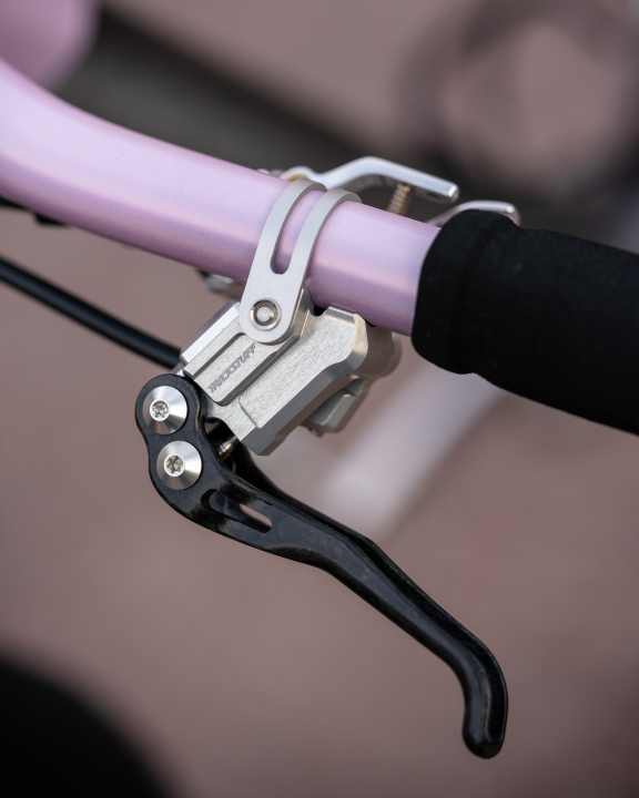 Away from the Dangerholm Hypersonic tuning bike, a current rarity: Trickstuff Piccola Carbon.