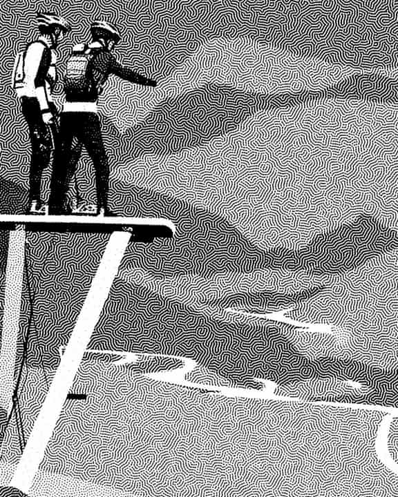 Drop tourism: "Look mum, how high".