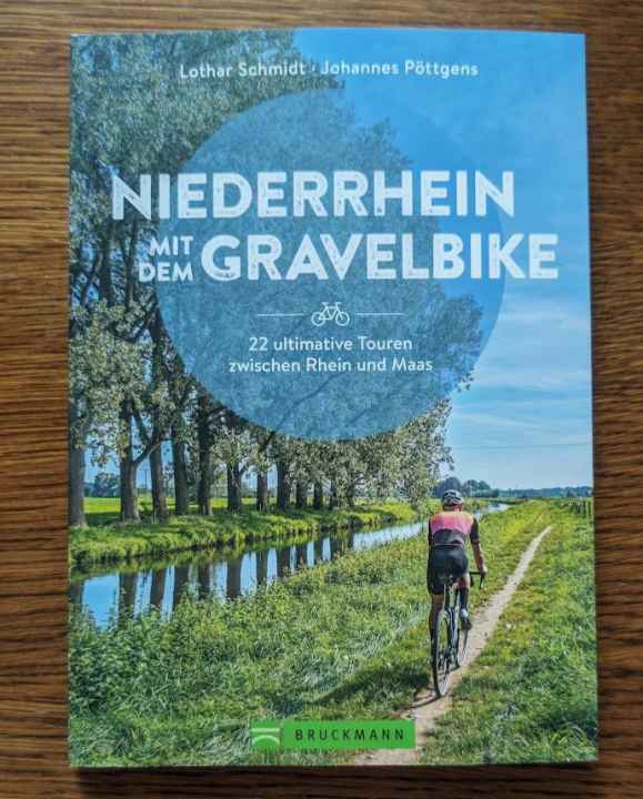 Lower Rhine with the gravel bike of Lothar Schmidt and Johannes Pöttgens.
