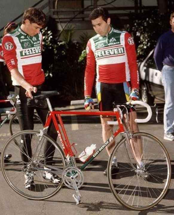 Prominent sponsor: Eddy Merckx personally handed over his racing bikes to Team 7-Eleven