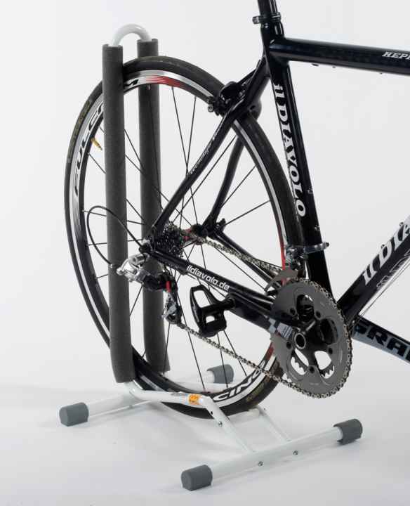   Le support pour vélos Proceed permet de garer son vélo en douceur