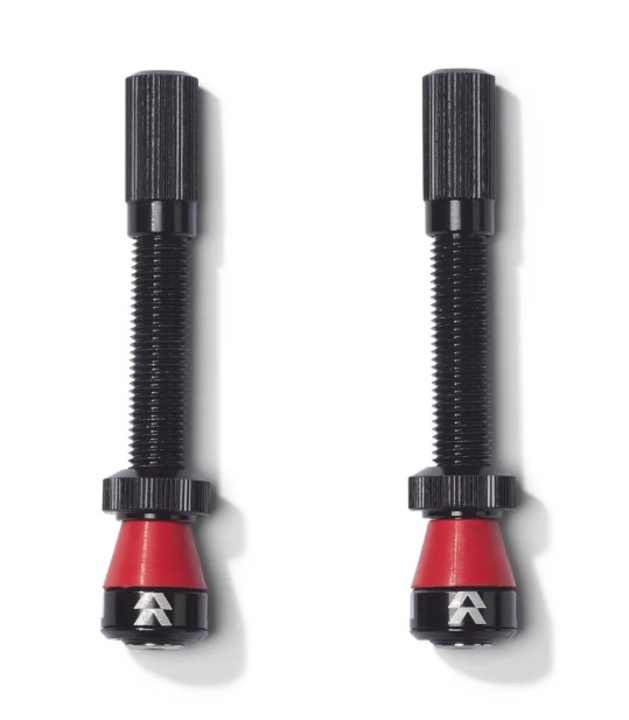 The continuous valve core closes the valve end and prevents the ingress of sealing milk.