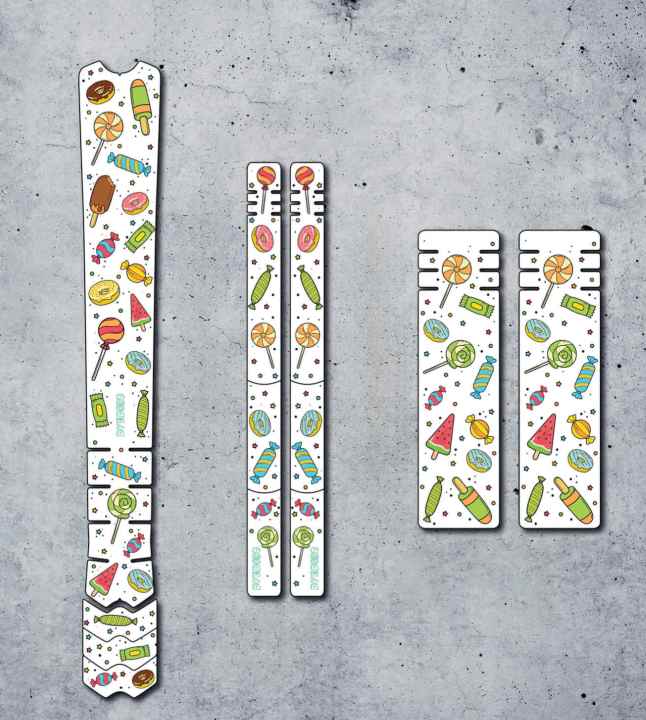 With the DYEDbro Candy Kids frame protection film, children's mountain bikes are protected in a particularly stylish way.