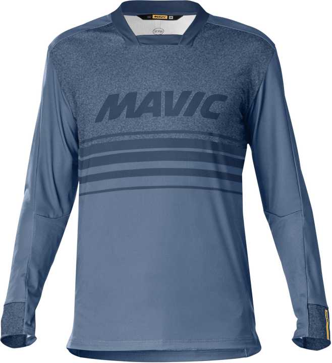   Das Signature Trikot will mit einer guten Passform und dezentem Aussehen gefallen.