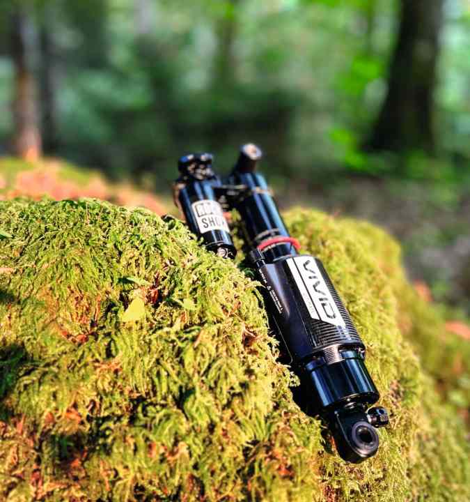 New: The Rockshox Vivid RC2T Ultimate